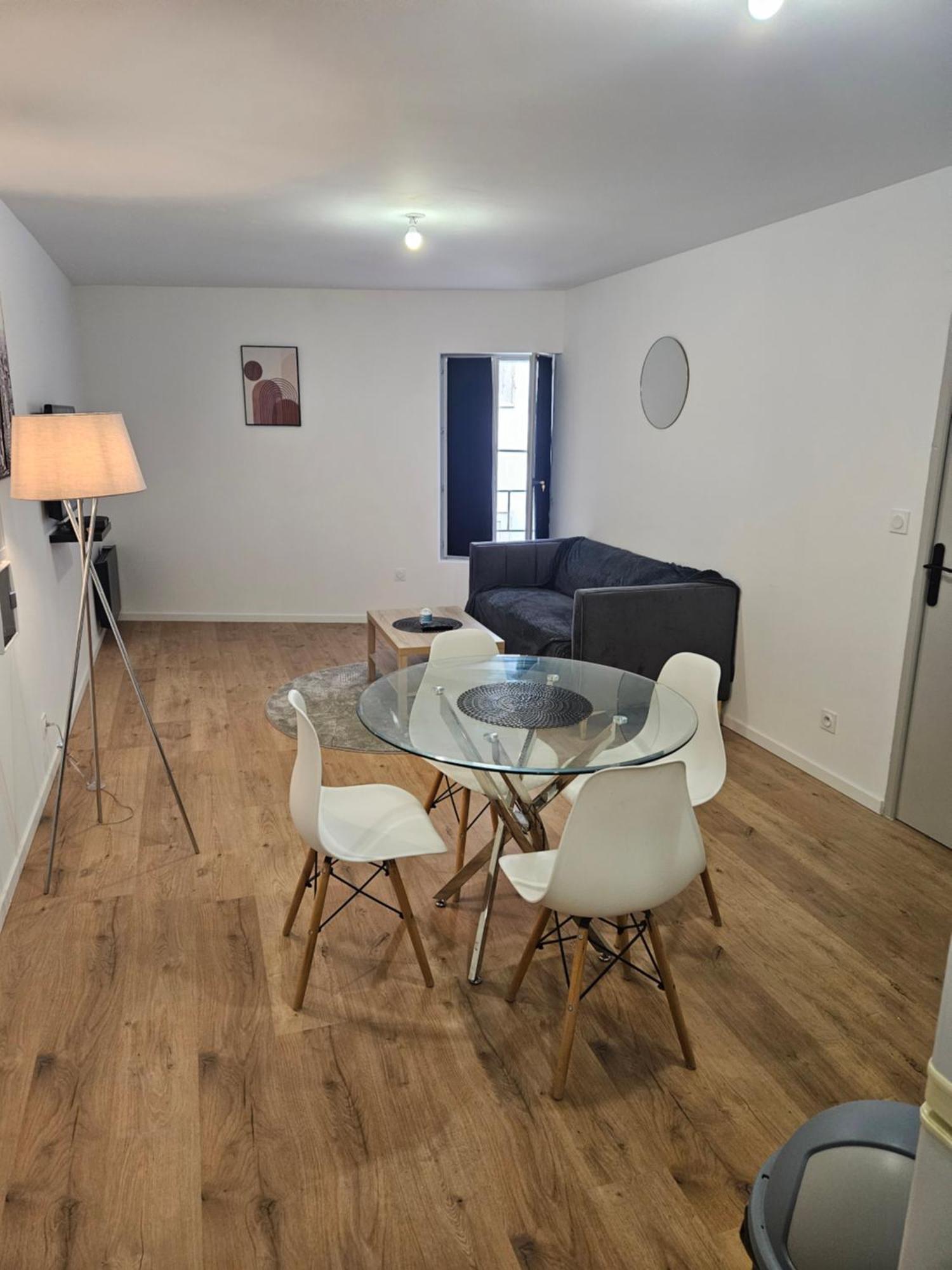 Apartamento T2 Chaleureux, Calme Et Entierement Renove. Béziers Exterior foto